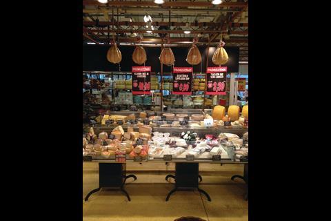 Iper customers can choose from a number of counters, all of which serve either fresh or freshly made products served with wine or beer in an “informal dining area”.